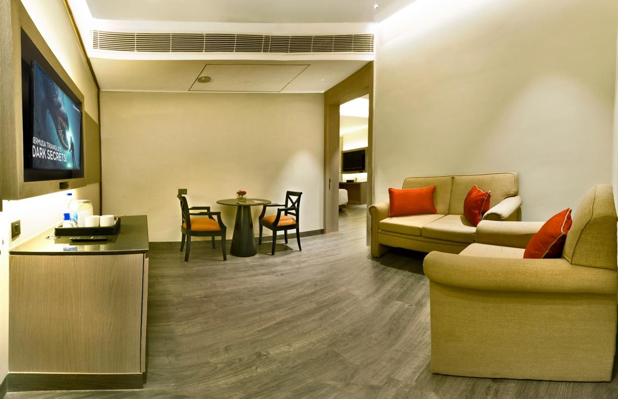 The Sonnet Jamshedpur Hotel Exterior photo